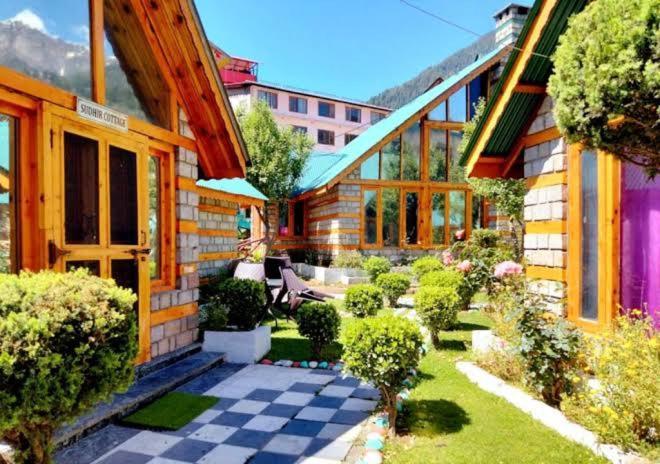 Royal Kalinga Cottages - Manali (Himachal Pradesh) — Photos 2